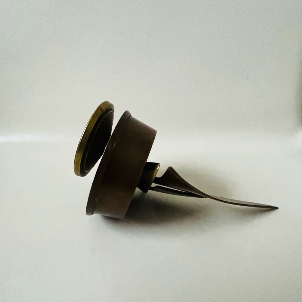 Vintage Brass Sailboat Sculpture - Picture 6 of 12